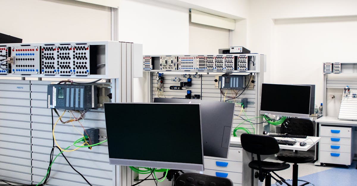 微信号白号批发：台湾美眉app详情下载教程