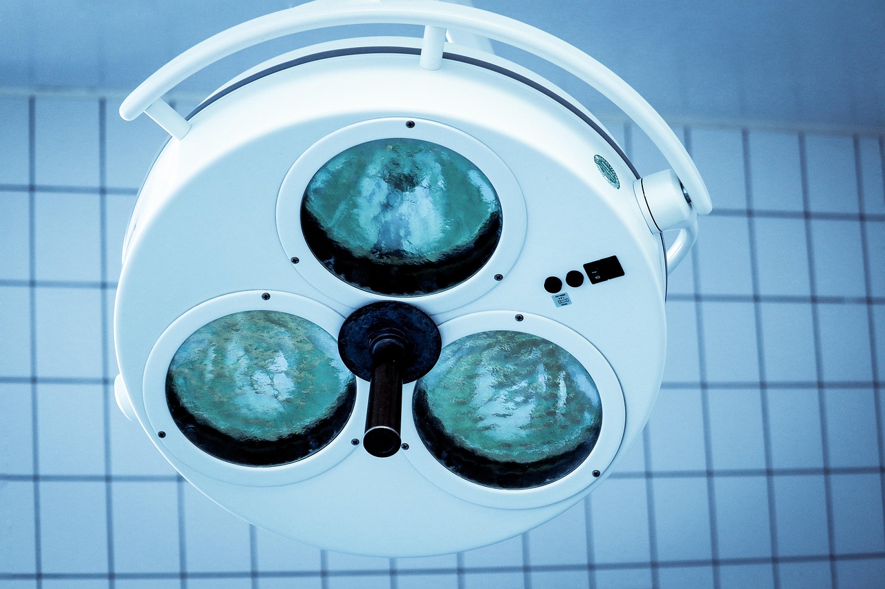 ucloud实名账号：推女郎app 详情下载教程