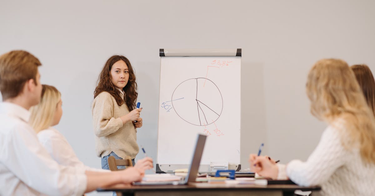 QQ实名账号：毒蘑菇购买平台